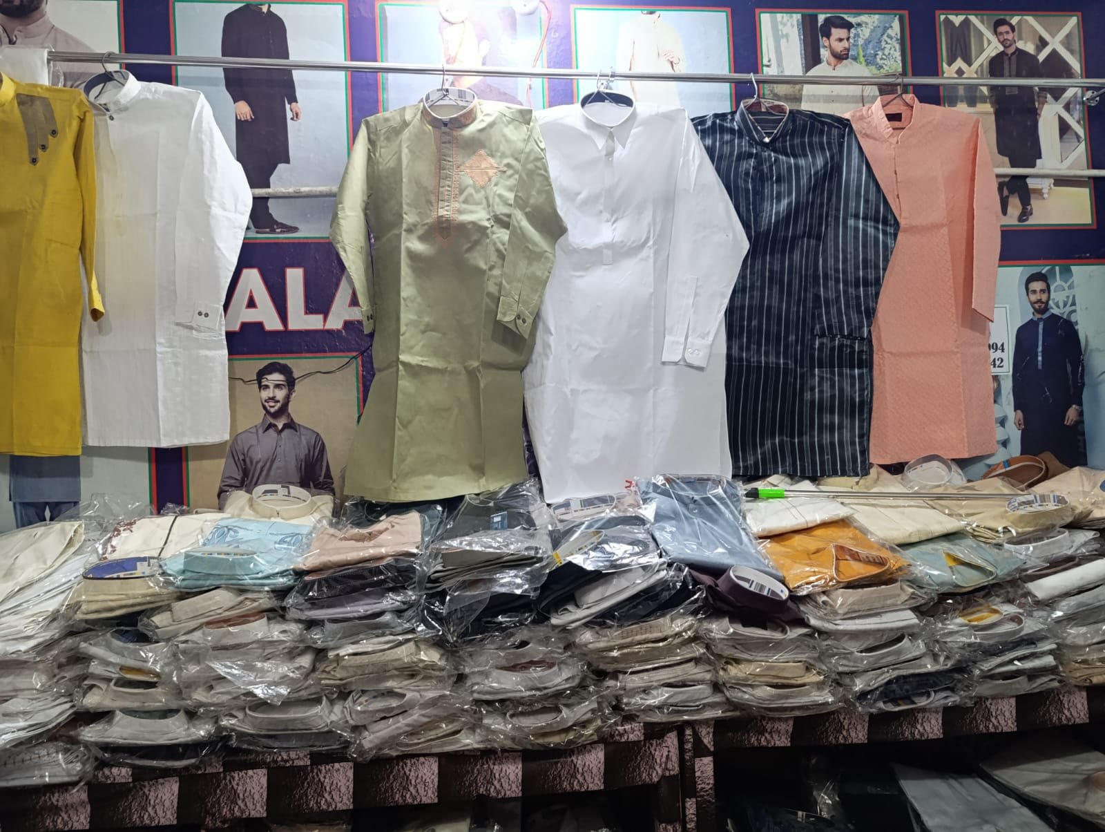 Alam Garments suits photo 6